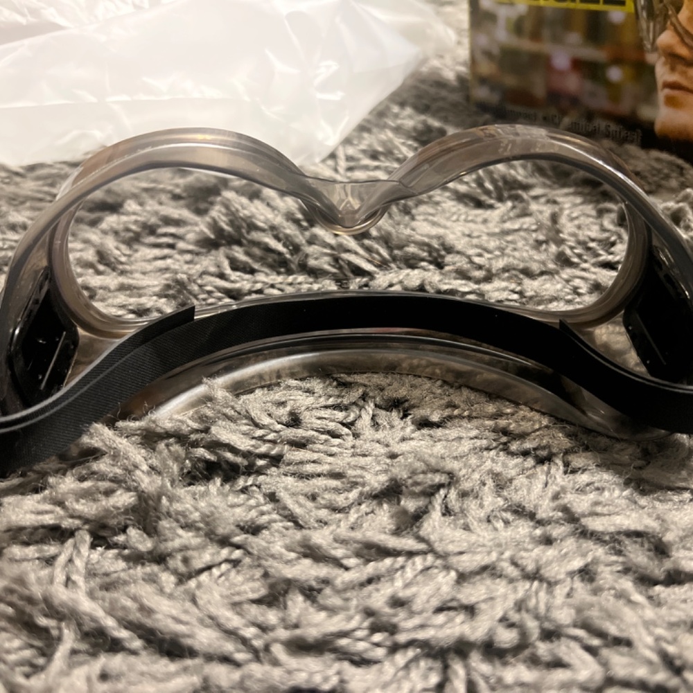 Goggle - Picture 5 of 5
